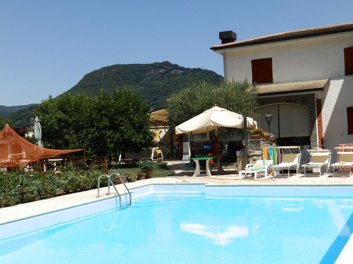 B&B Le Rondini Cassanesi Exterior foto